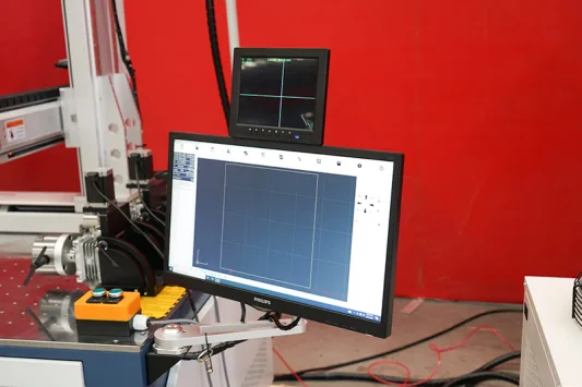 dxtech 1kw-3kw maquina de solda a laser de fibra portatil automatica para metal em brasilia-7