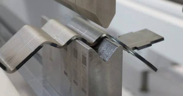 Amostra de maquina dobradeira (2)