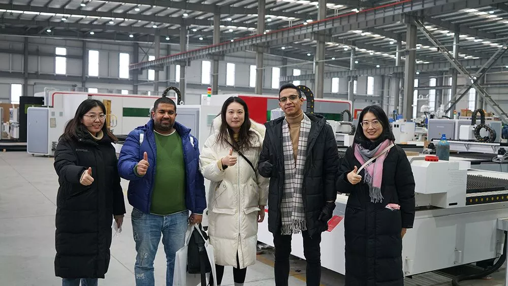 Fabricante de maquinas de corte a laser - DXTECH Australia